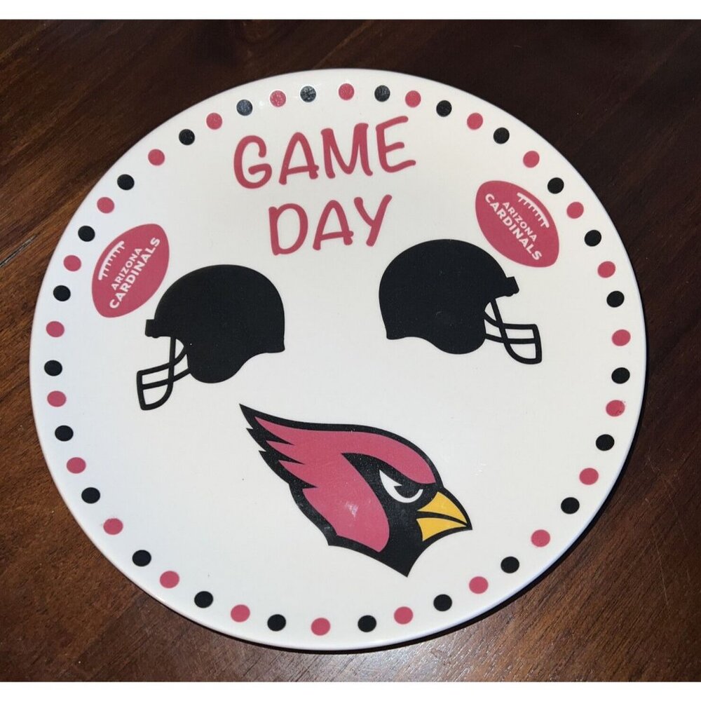 Arizona Cardinals licensed dinner plates.  Set Of 4 (NEW)
